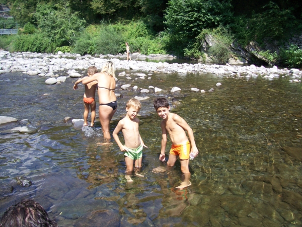  Image name: Parco21.jpg 
 width: 600 pixel 
 height: 451 pixel 
 Size: 294713 bytes 
 Click to enlarge 